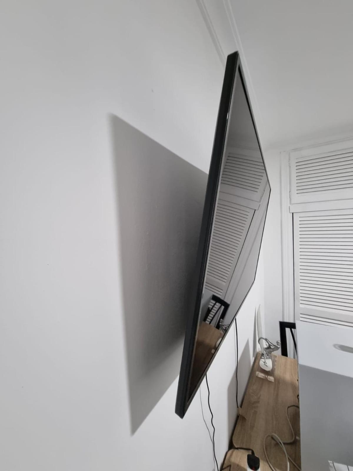 Large Modern Double Homestay